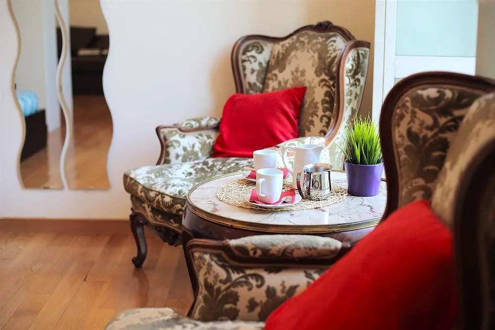B&B Mellini 39 Řím 0*,